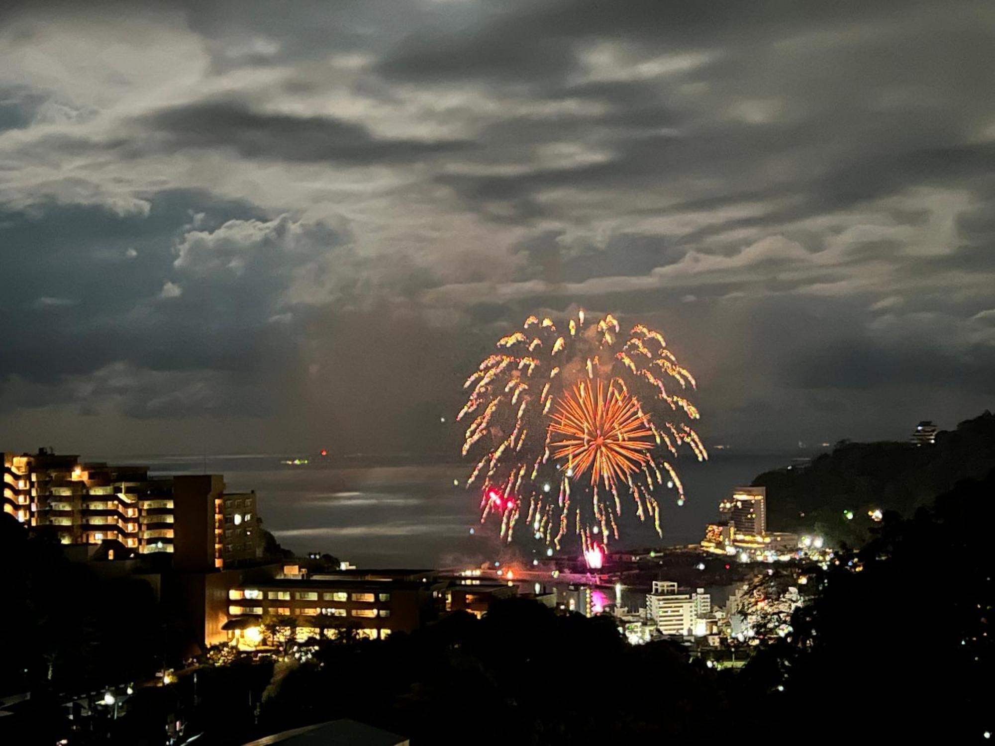 熱海温泉　実の別荘 Atami  Dış mekan fotoğraf
